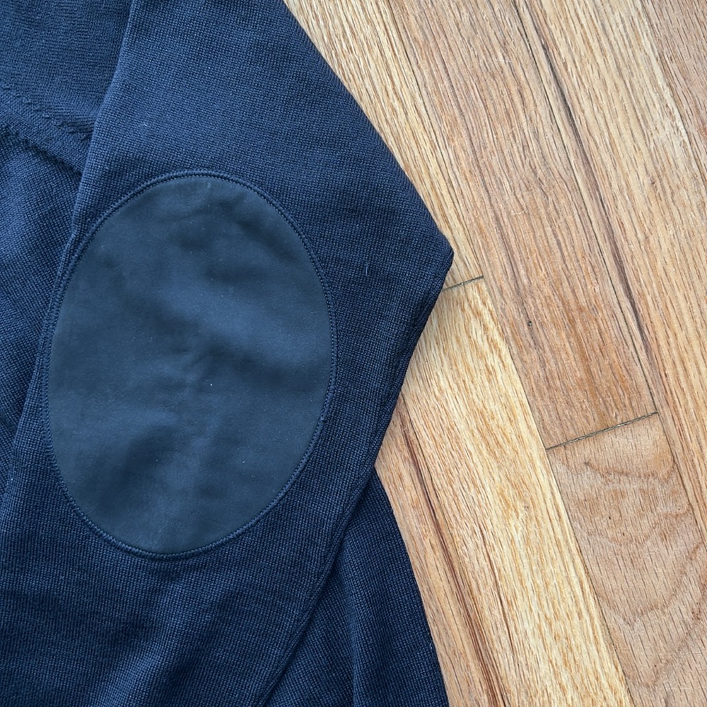 Louis Vuitton ready to wear navy men’s sweater with leather patches NWT L - Picture 3 of 10